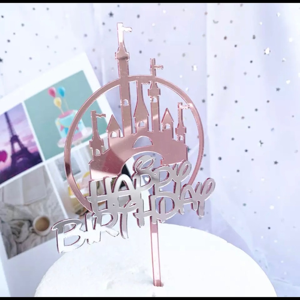 Cake topper
